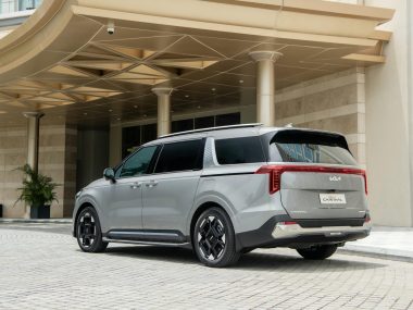 Kia Carnival 2024 vnexpress 18